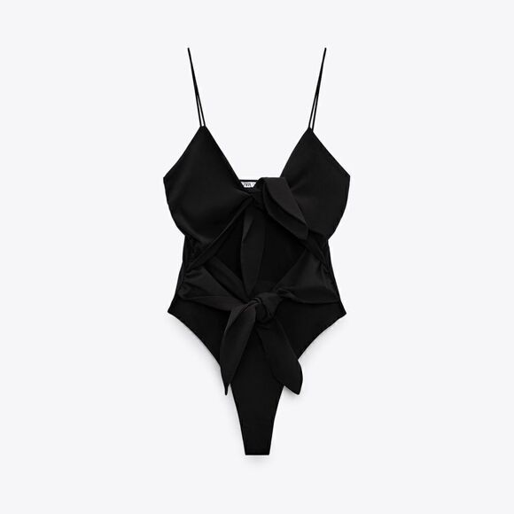 BLOGGERS FAV 🖤Zara Black Cut Out Bow Bodysuit Size Small or Medium NWT N… - Picture 3 of 8